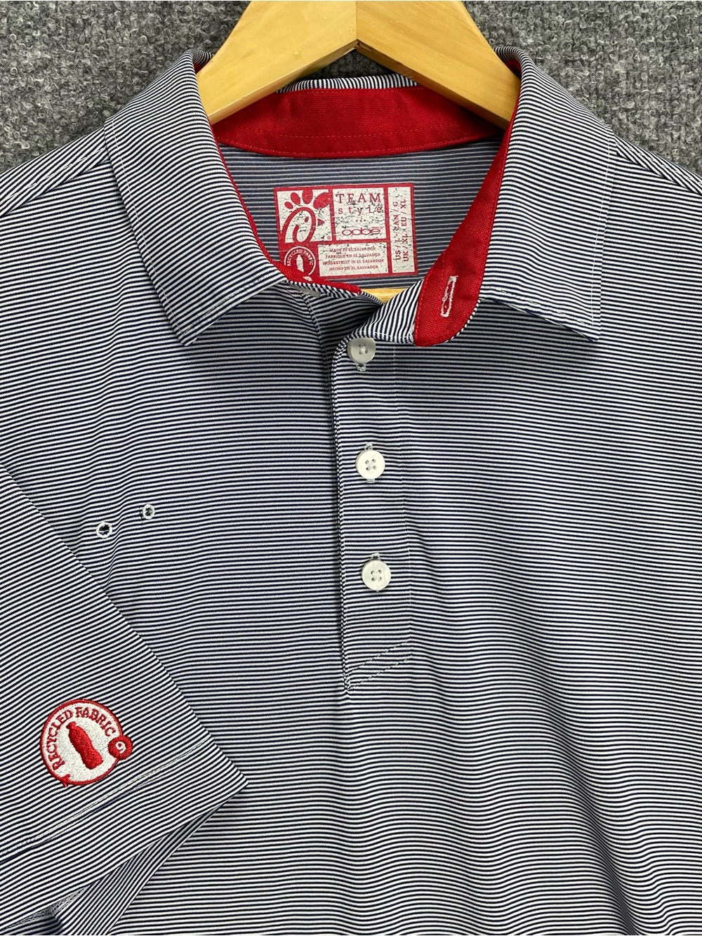 Chick-fil-A Polo Shirt Oobe Mens L Blue Stripe Team Style Uniform Recycled Logo